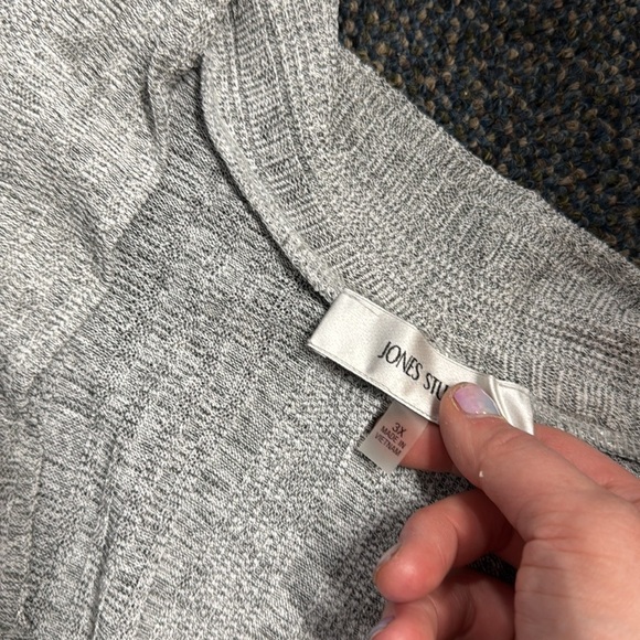 Jones Studio Heather Gray Women's Cardigan - Picture 3 of 3